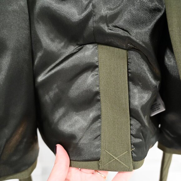 Good American Size 2XL Color Block Side Slit Two Tone Blazer in Olive Green - Picture 11 of 15